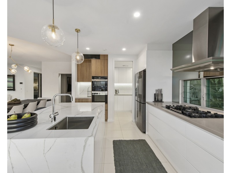 8059 Riverside Drive, Sanctuary Cove QLD 4212