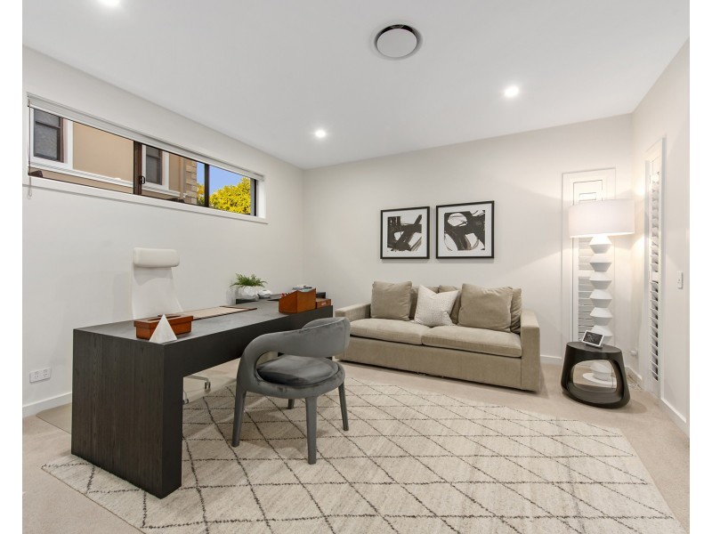 8059 Riverside Drive, Sanctuary Cove QLD 4212