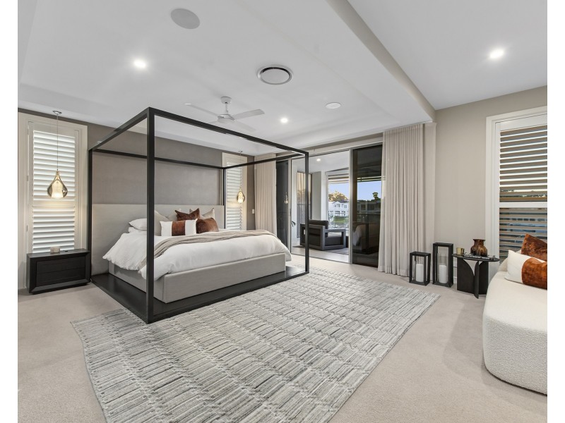 8059 Riverside Drive, Sanctuary Cove QLD 4212