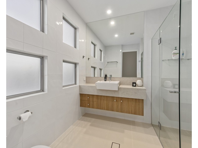 8059 Riverside Drive, Sanctuary Cove QLD 4212