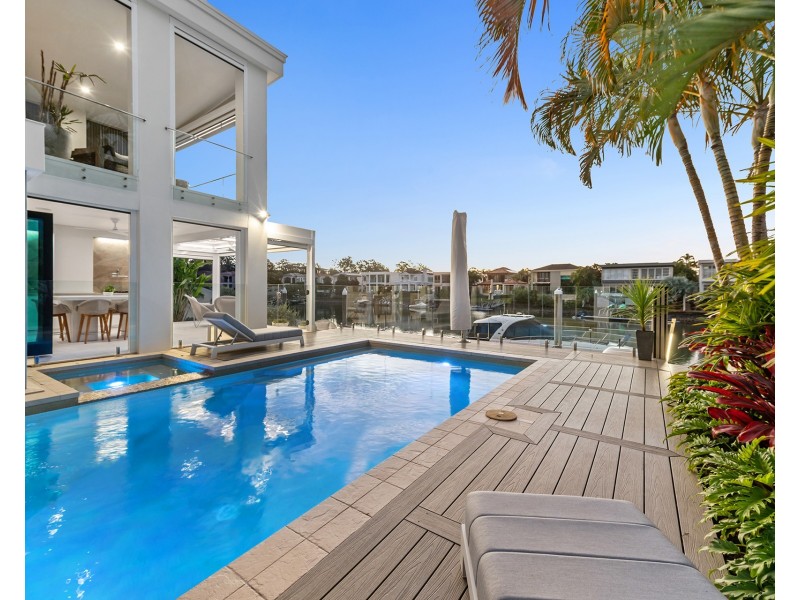 8059 Riverside Drive, Sanctuary Cove QLD 4212