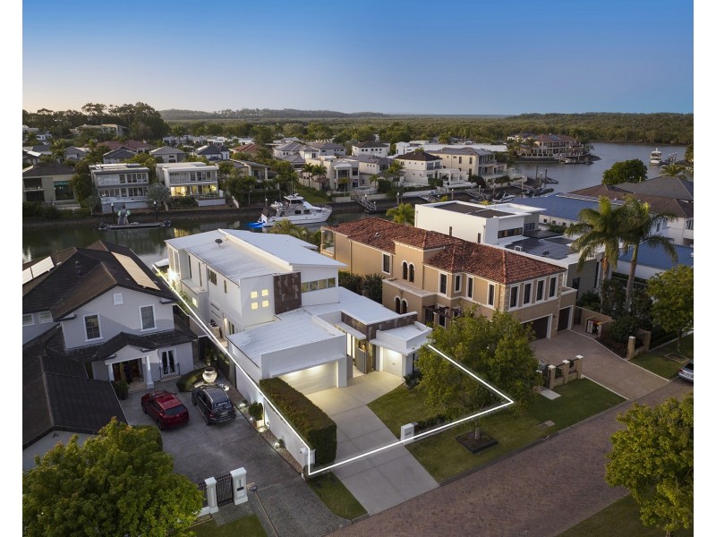 8059 Riverside Drive, Sanctuary Cove QLD 4212