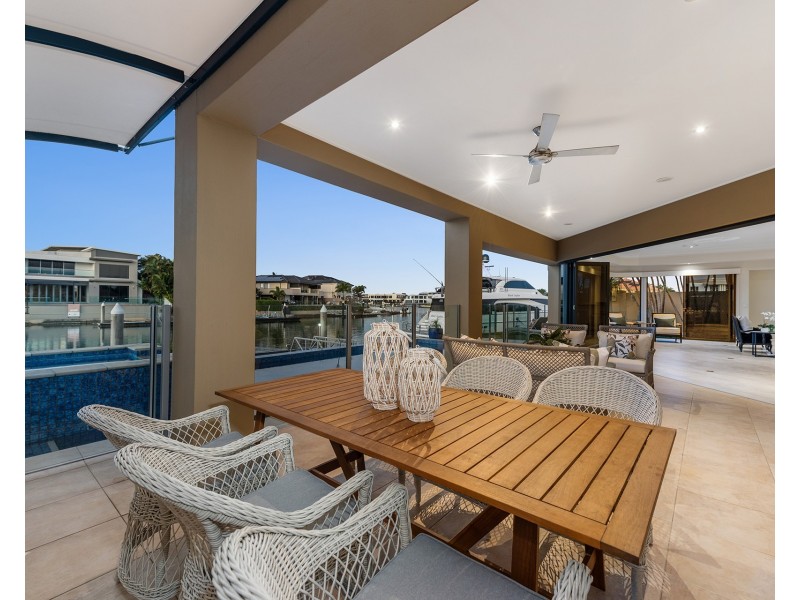 75 The Sovereign Mile, Sovereign Islands QLD 4216