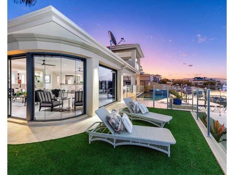 75 The Sovereign Mile, Sovereign Islands QLD 4216