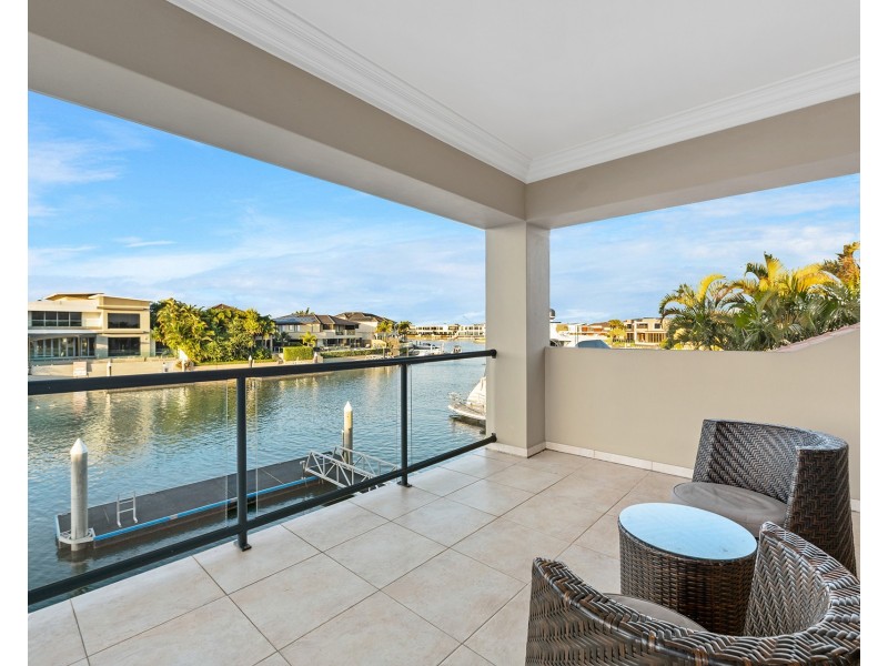75 The Sovereign Mile, Sovereign Islands QLD 4216