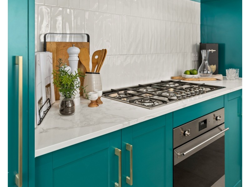 4 Herington Close, Arundel QLD 4214