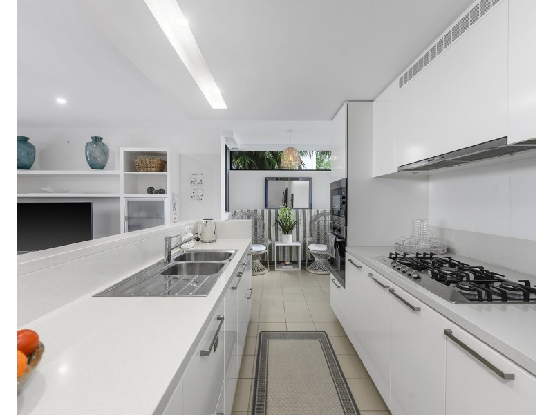 5104/323 Bayview Street, Hollywell QLD 4216