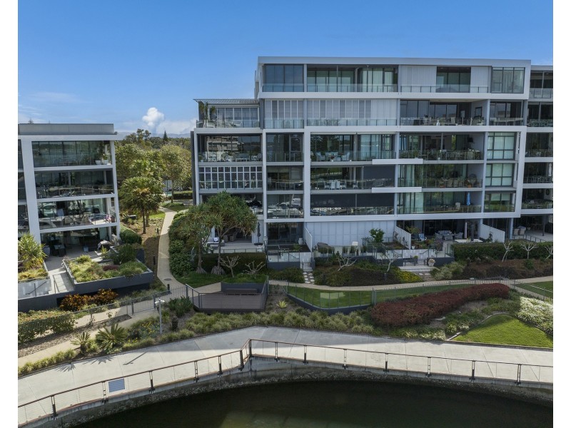 5104/323 Bayview Street, Hollywell QLD 4216