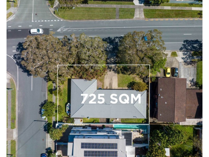 411 Bayview Street, Paradise Point QLD 4216