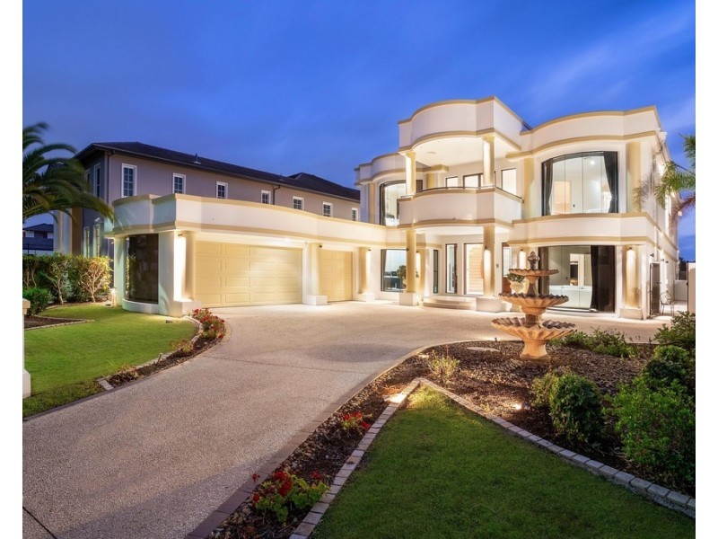 2615 Virginia Drive, Hope Island QLD 4212