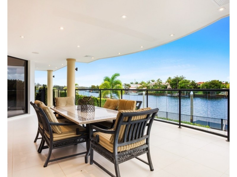 2615 Virginia Drive, Hope Island QLD 4212