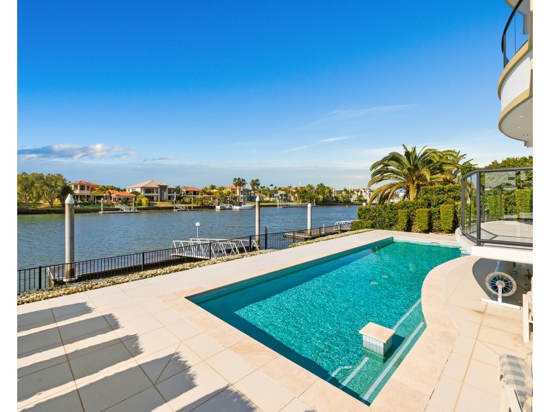 2615 Virginia Drive, Hope Island QLD 4212