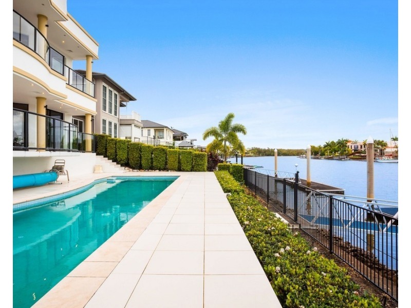 2615 Virginia Drive, Hope Island QLD 4212