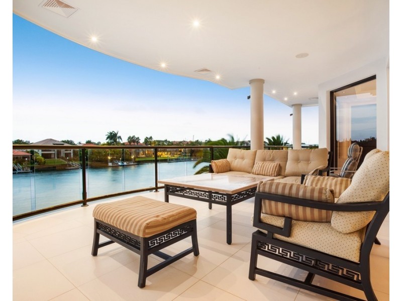 2615 Virginia Drive, Hope Island QLD 4212