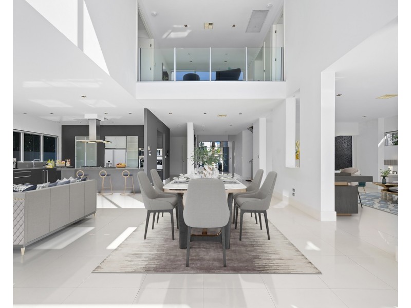 95 The Sovereign Mile, Sovereign Islands QLD 4216