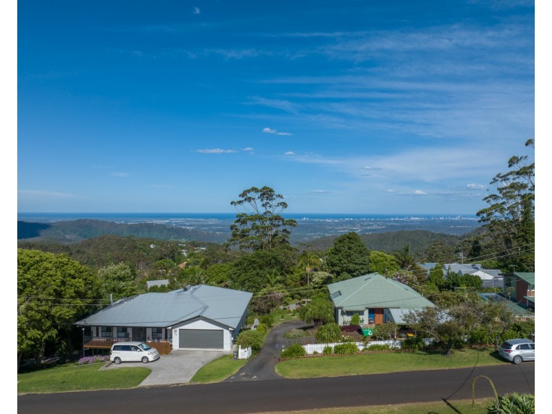 9 Paradise Drive, Tamborine Mountain QLD 4272