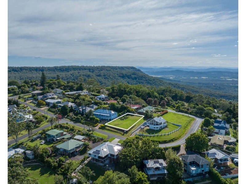 9 Paradise Drive, Tamborine Mountain QLD 4272