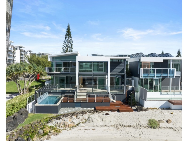 24/2 Ephraim Island Parade, Paradise Point QLD 4216