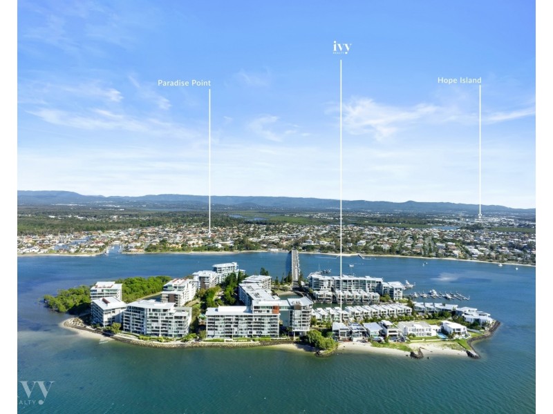 24/2 Ephraim Island Parade, Paradise Point QLD 4216