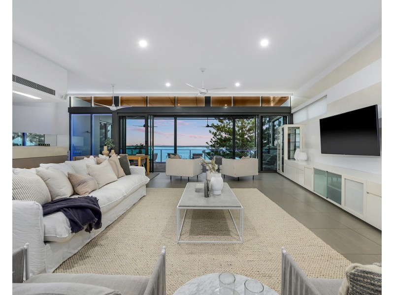 1601/323 Bayview Street, Hollywell QLD 4216