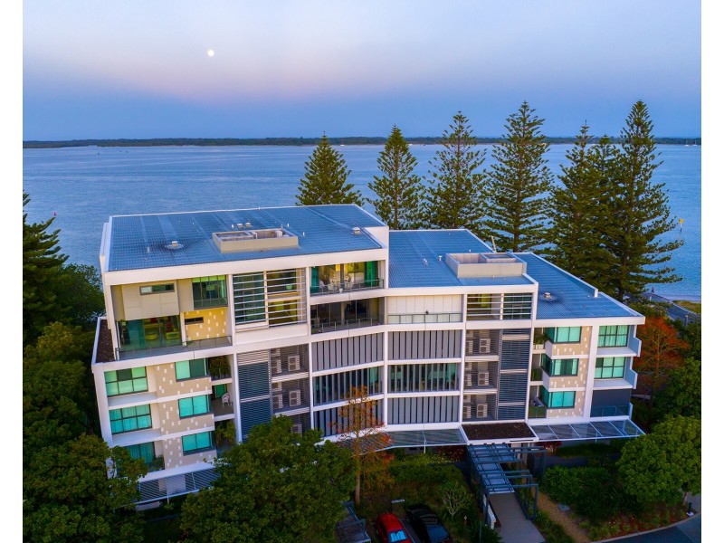 1601/323 Bayview Street, Hollywell QLD 4216