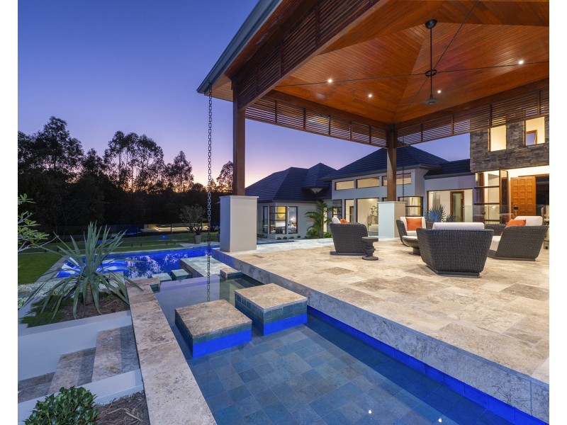 48 Huntington Drive, Maudsland QLD 4210