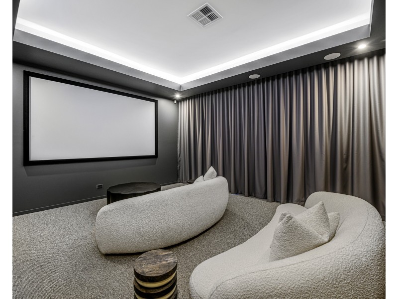 48 Huntington Drive, Maudsland QLD 4210