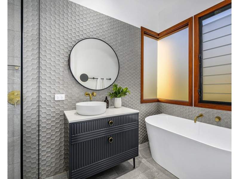 48 Huntington Drive, Maudsland QLD 4210