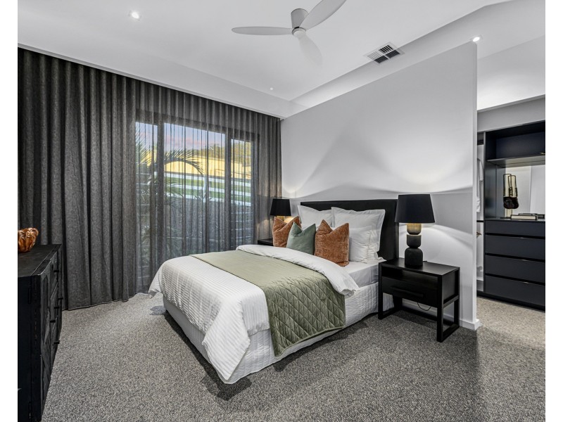 48 Huntington Drive, Maudsland QLD 4210