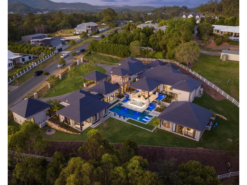 48 Huntington Drive, Maudsland QLD 4210