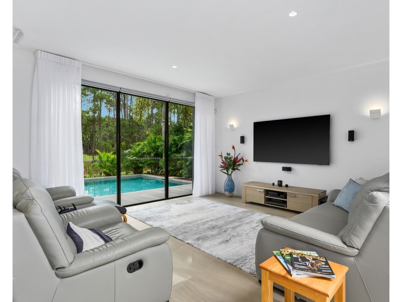 2260 Banksia Lakes Drive, Sanctuary Cove QLD 4212