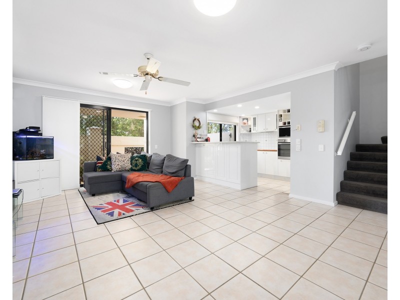 48/60 Caseys Road, Hope Island QLD 4212