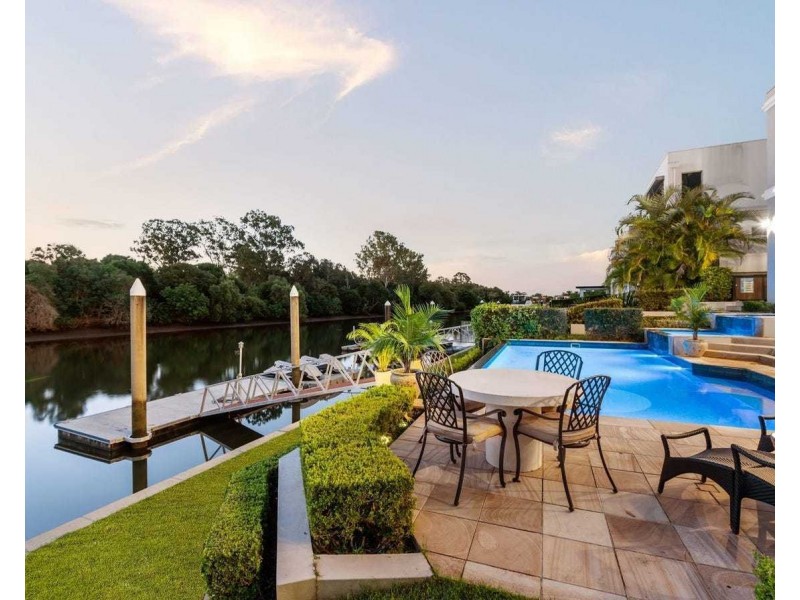 2510 Cressbrook Drive, Hope Island QLD 4212