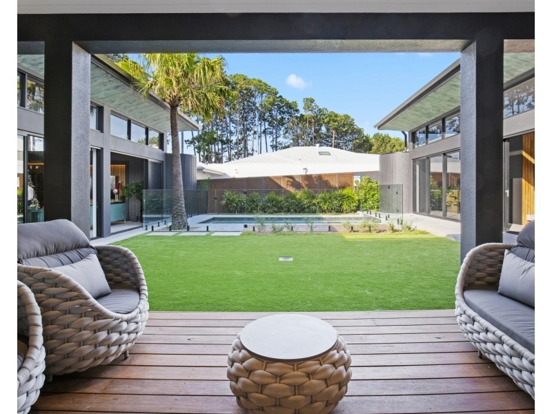 1828 Pinehurst Drive, Sanctuary Cove QLD 4212