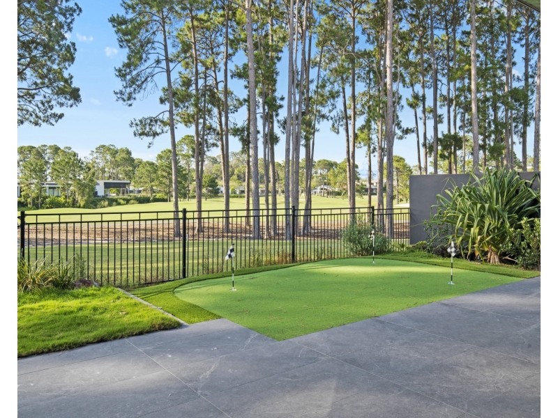 1828 Pinehurst Drive, Sanctuary Cove QLD 4212