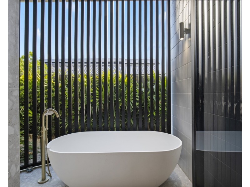 1828 Pinehurst Drive, Sanctuary Cove QLD 4212