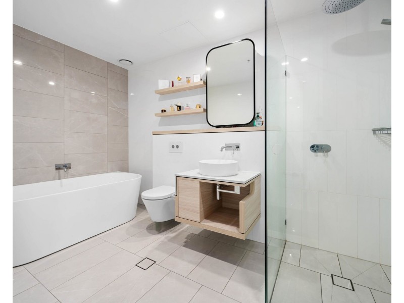 5401/88 The Esplanade, Surfers Paradise QLD 4217