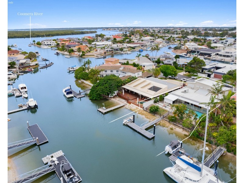14 Paterson Place, Paradise Point QLD 4216