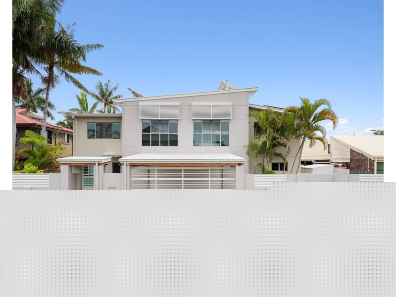 14 Paterson Place, Paradise Point QLD 4216