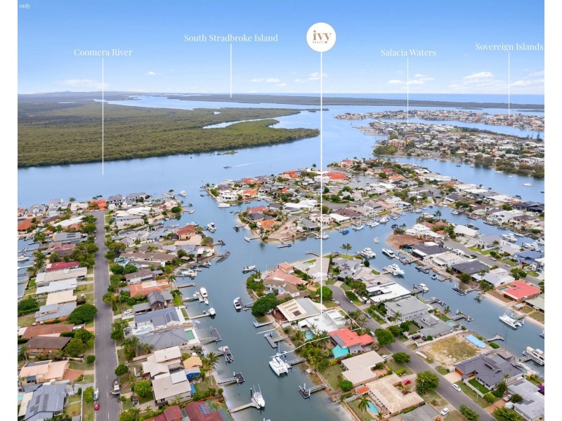 14 Paterson Place, Paradise Point QLD 4216