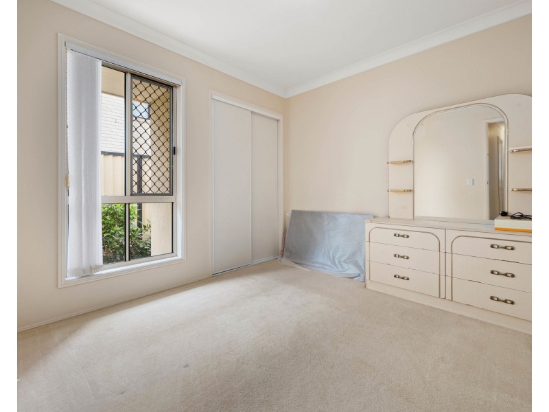 21 Lefroy Drive, Coombabah QLD 4216