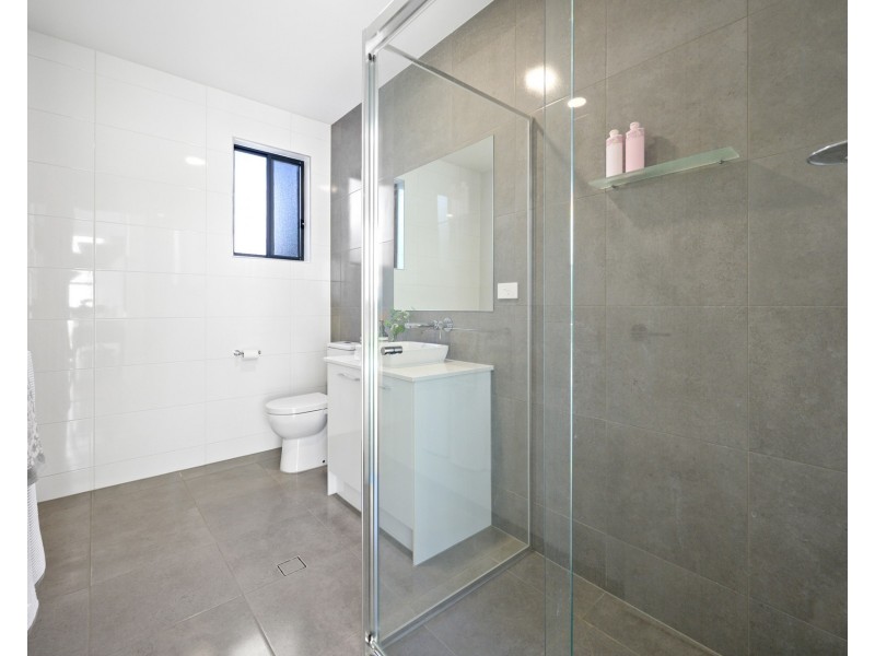 4 Northwater Drive, Hope Island QLD 4212