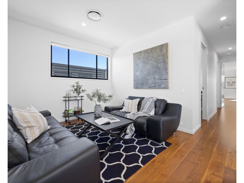 4 Northwater Drive, Hope Island QLD 4212