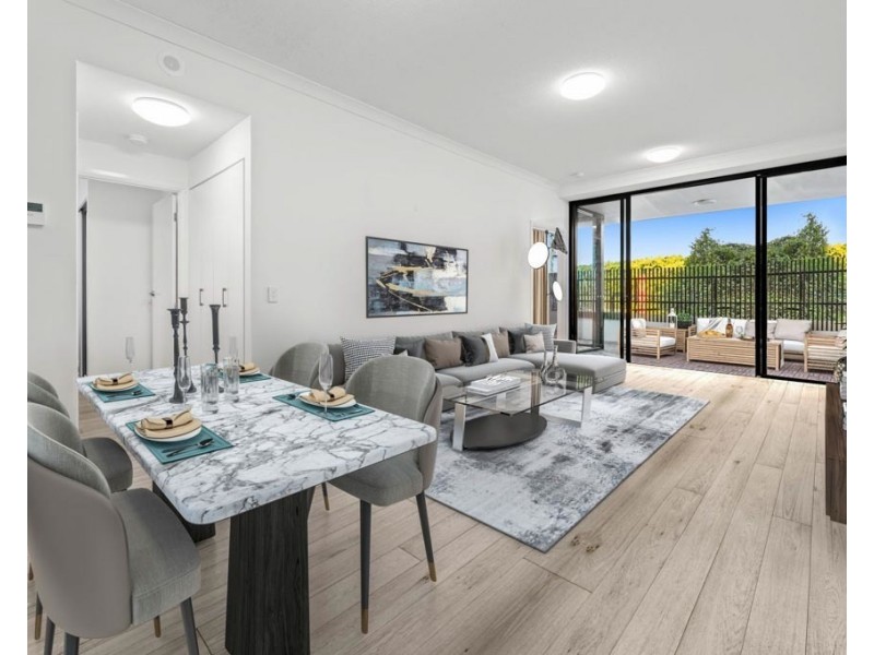 5206 Harbourview Drive, Hope Island QLD 4212