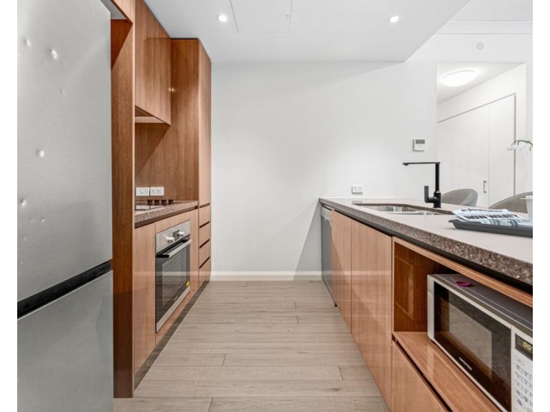 5206 Harbourview Drive, Hope Island QLD 4212