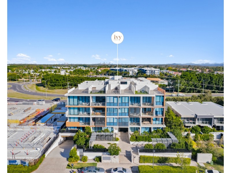 5206 Harbourview Drive, Hope Island QLD 4212