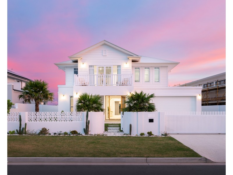 142 Paradise Parade, Jacobs Well QLD 4208
