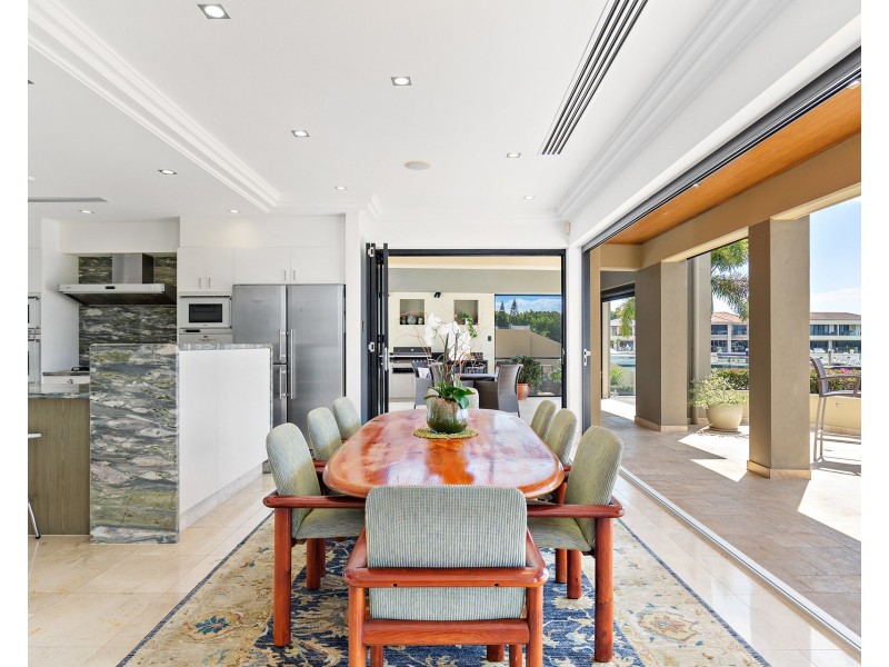 2104 The Circle, Sanctuary Cove QLD 4212