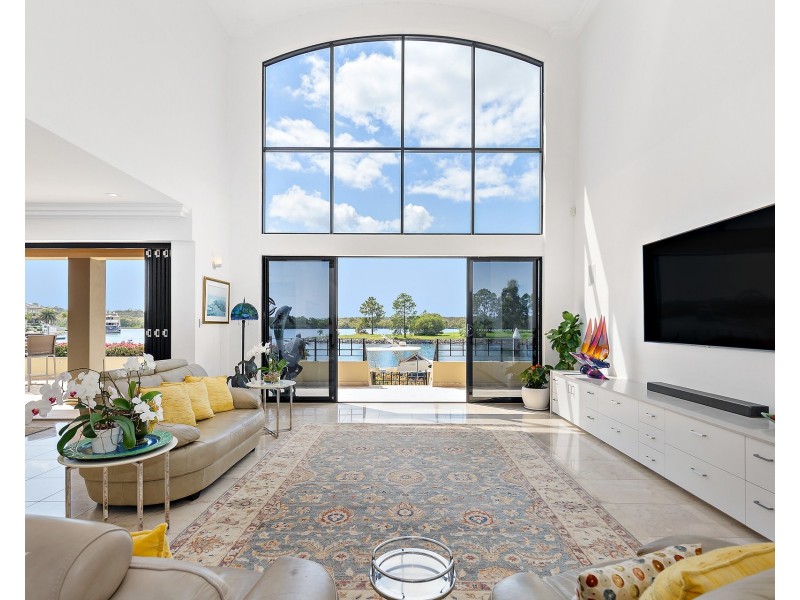 2104 The Circle, Sanctuary Cove QLD 4212