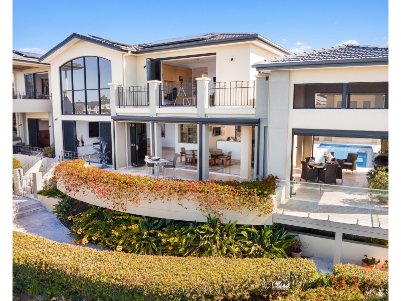 2104 The Circle, Sanctuary Cove QLD 4212